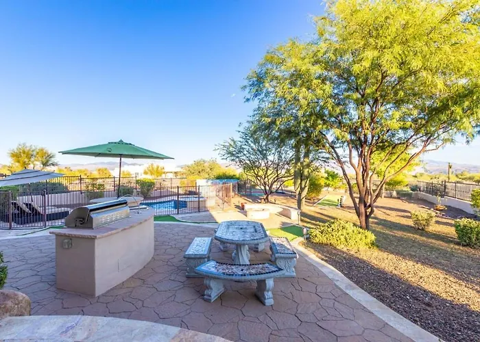 Holiday home Desert Foothils Private Oasis *