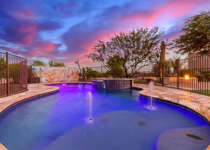 Desert Foothils Private Oasis *
