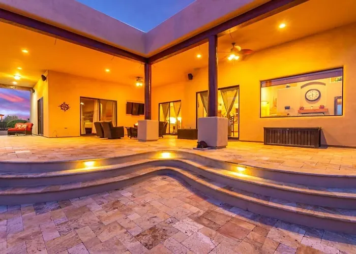 Desert Foothils Private Oasis