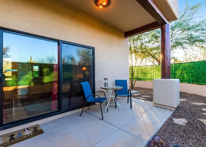 Desert Foothils Private Oasis Holiday home *